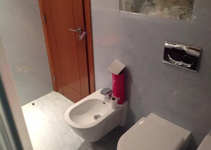 Private Bathroom King Room